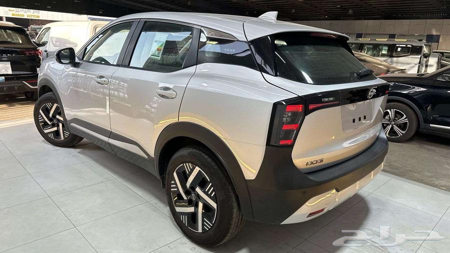 Nissan kicks standard and half full 2025 cash and installments all banks63058645416577114