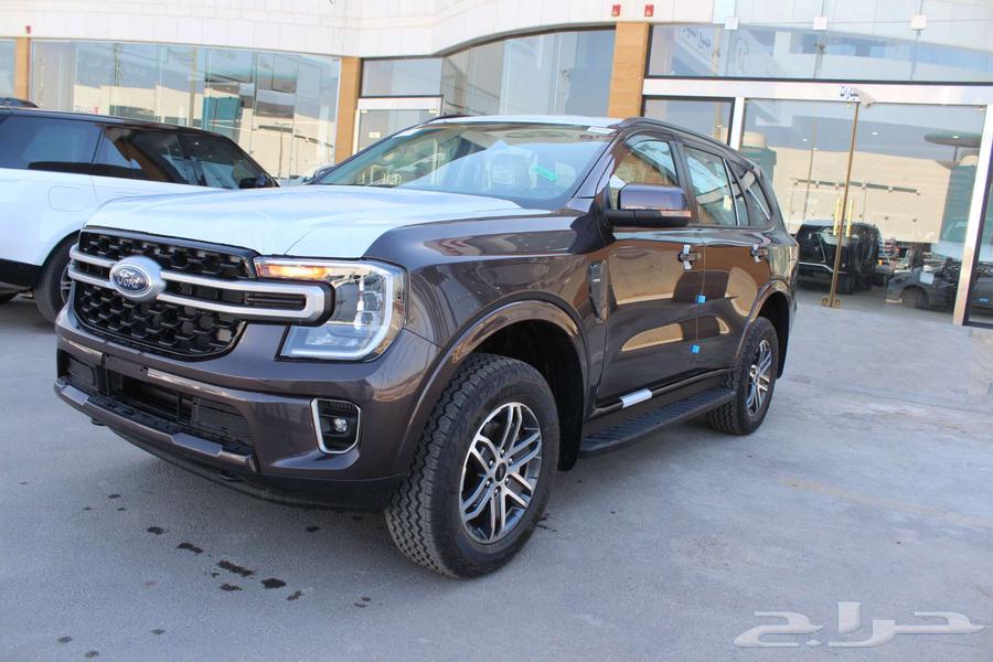 Ford Everest XLT (Half Full) 202463062753617283111