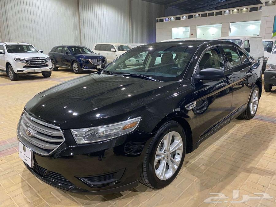 Ford Taurus Standard Model 201463062384927233112