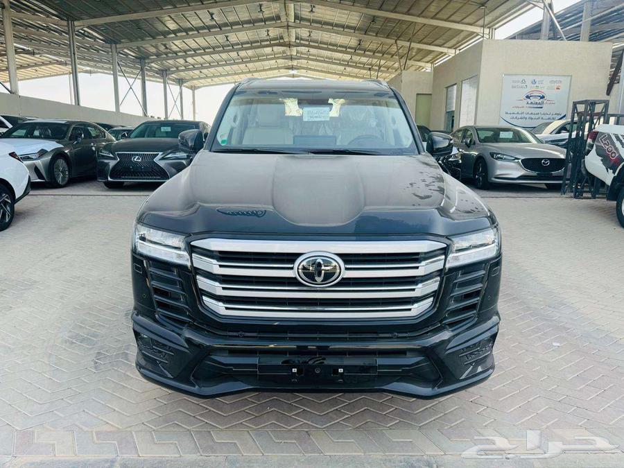 Toyota Land Cruiser GXR - Gasoline 2024 Kuwaiti tires Cash and installments63060232118786112