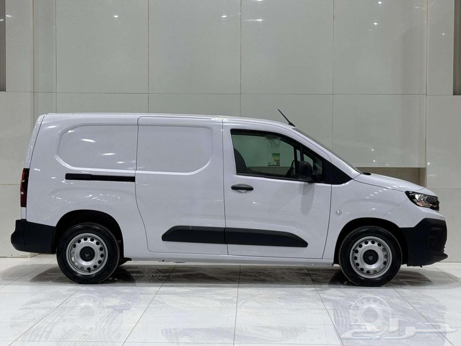 Peugeot Partner Van Diesel 2025 Cash and Installments63059467739521114