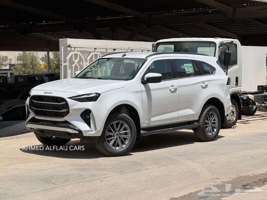 Isuzu MUX lowest price 2025 full option Al-Aysi63058631034369113