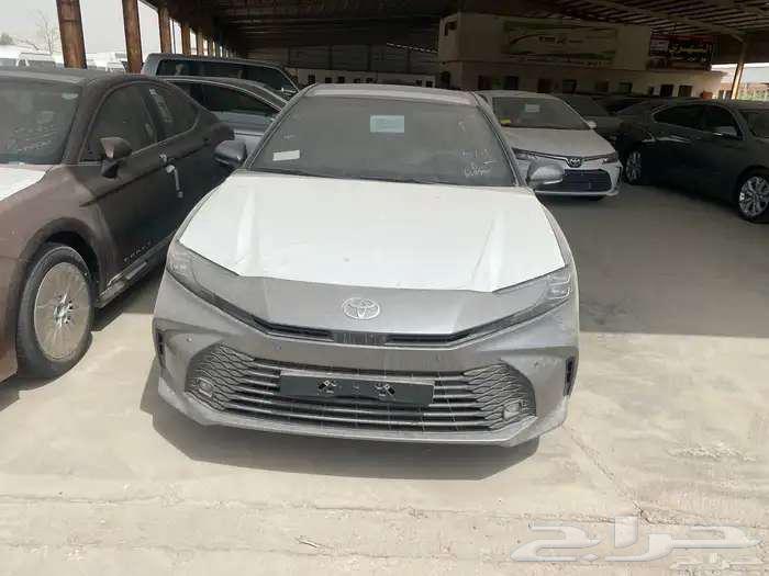 تويوتا كامري 2025 LE نص فل بنزين سعودي وارد عبد اللطيف جميل63054698680450113