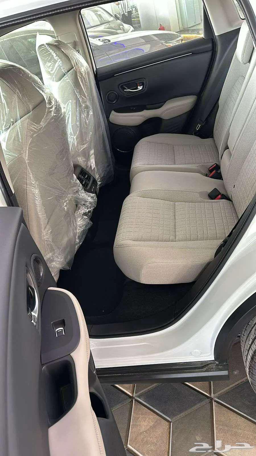 هوندا ZRV ex-LX موديل 202463057877148931113