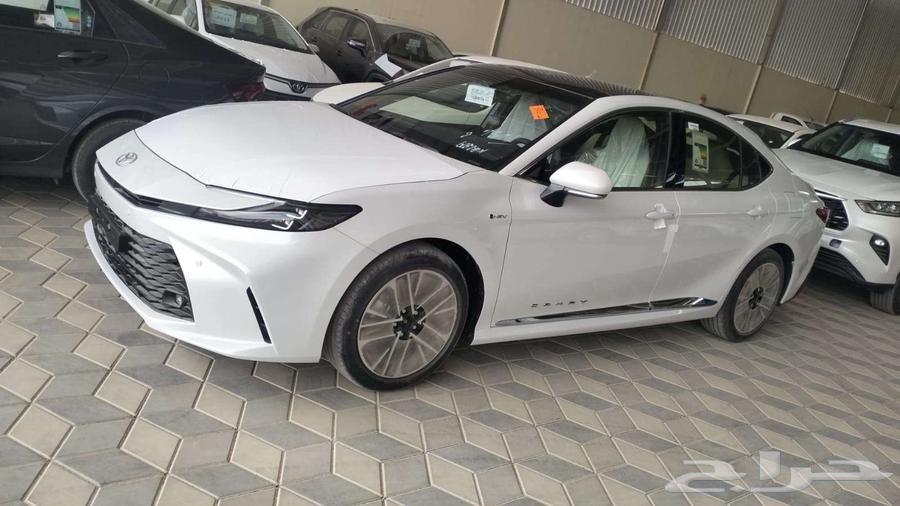 Toyota Camry 2.5 Hybrid LE 202563057872347393111