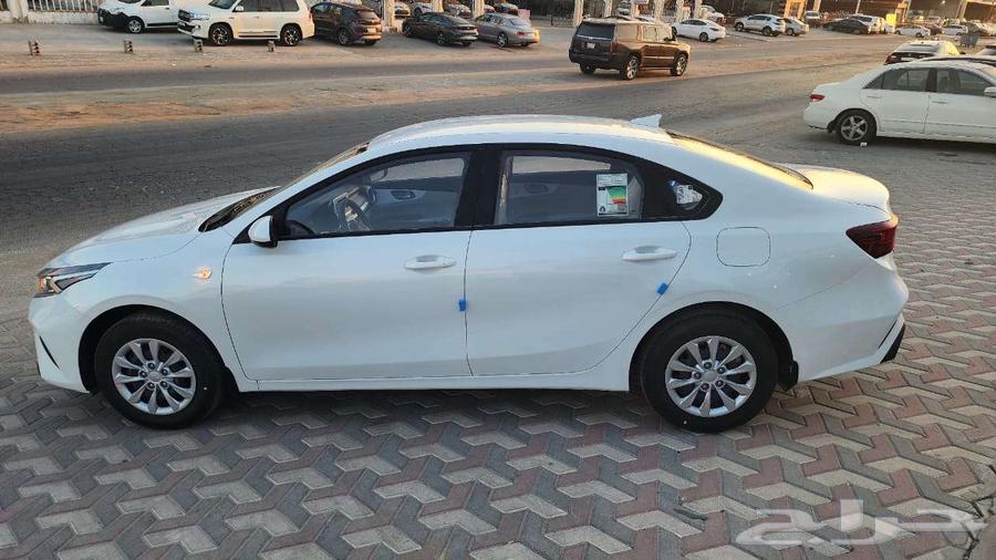 Kia Cerato Standard 2024 offers and discounts for cars63057018830593111