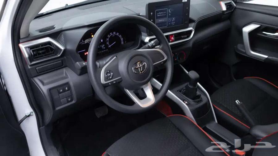 Toyota-Rize XLE-202463056657402498111