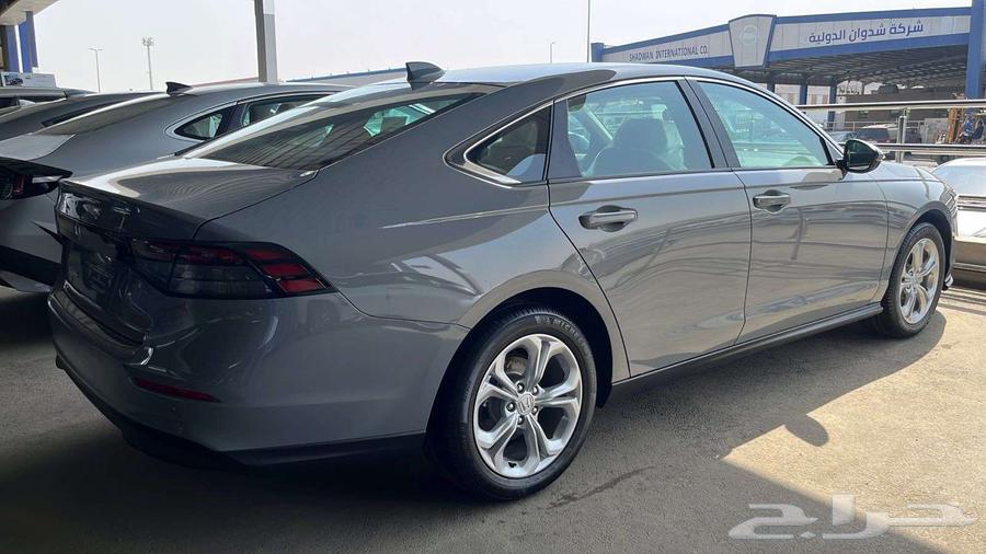 Honda Accord LX Standard63055863385731111