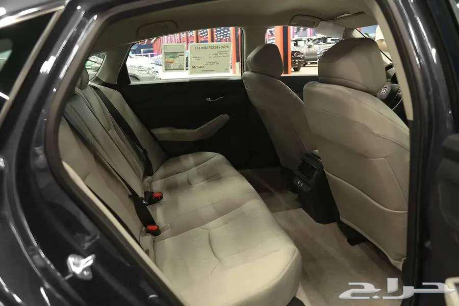 Honda Accord LX Standard63055863385731113