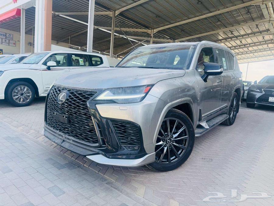 Special offer for 2024 Lexus LX600 F Sport in cash and installments.63056652736899111
