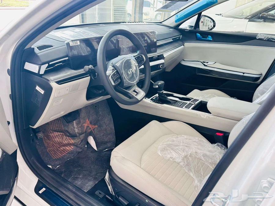 Kia K5 2025 Developer Salaries from 350063056666231681114