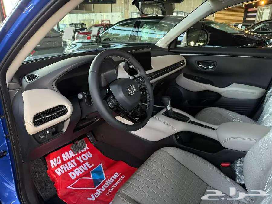 هوندا ZRV ex-LX موديل 202463057877148931114
