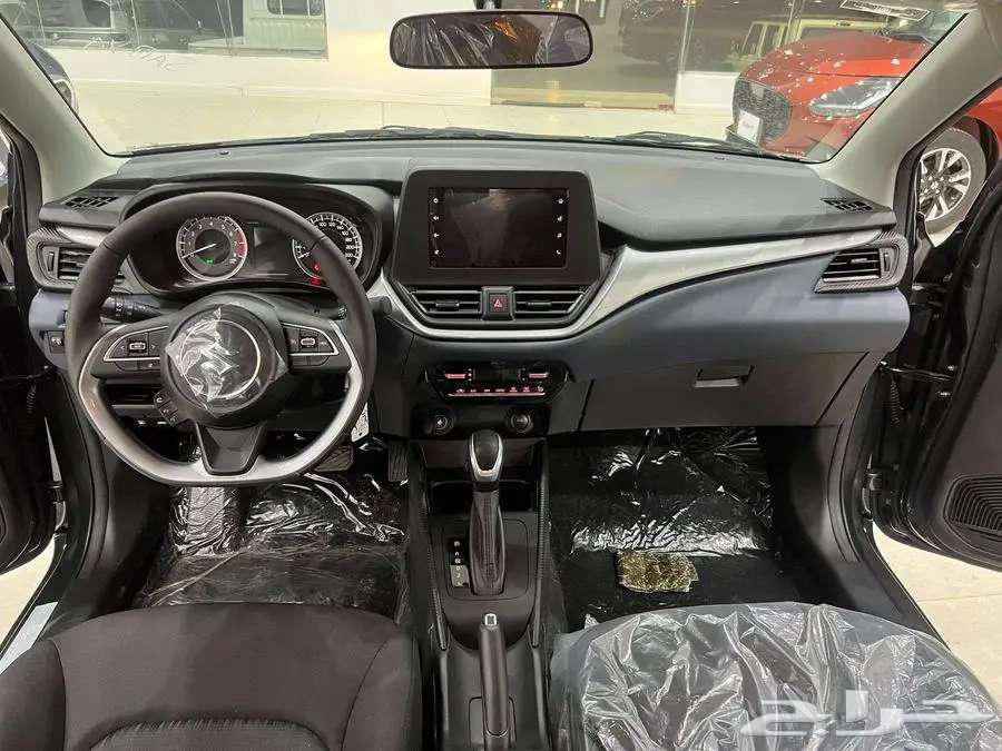 Suzuki Baleno 2025 Standard63055858657795111