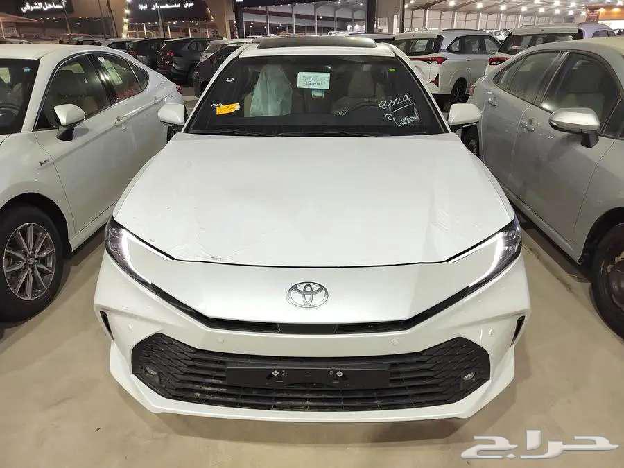 تويوتا كامري 2025 LE نص فل بنزين سعودي وارد عبد اللطيف جميل630546986804501113