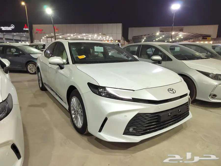 تويوتا كامري 2025 LE نص فل بنزين سعودي وارد عبد اللطيف جميل63054698680450112