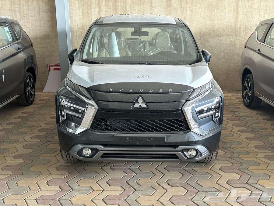 Mitsubishi Expander High Line 202563054685384065113