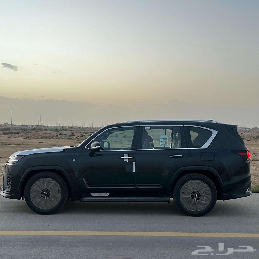 لكزس LX 600 F-SPORT سعودي 202563058280658819112