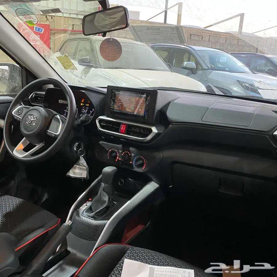 Toyota RAV4 Limited and XLE 2024 Cash and Installments63056666186754112
