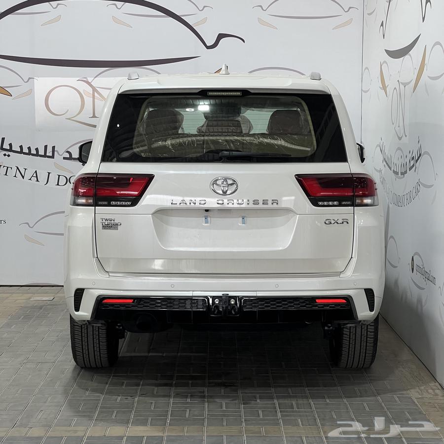 Toyota Land Cruiser GXRS Gasoline Saudi 202563057876752899113