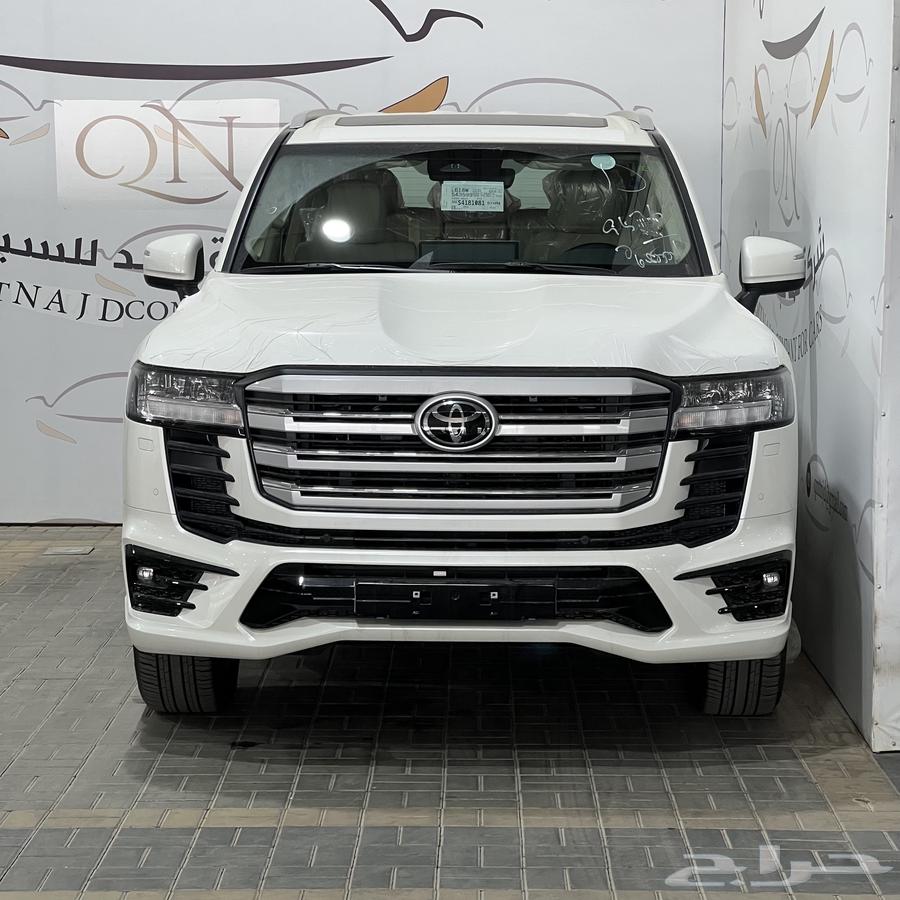 Toyota Land Cruiser GXRS Gasoline Saudi 202563057876752899111