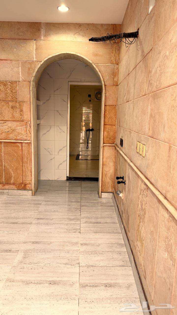 Room with bathroom for rent in Bakodo63012951525633111
