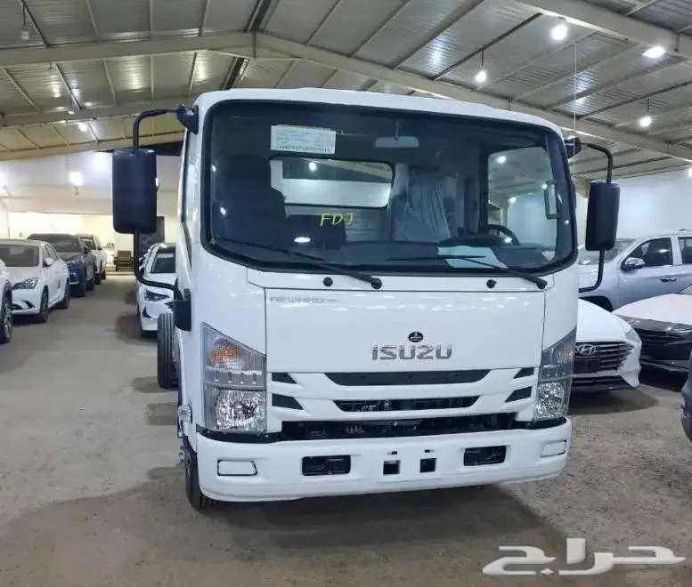 Isuzu Dina 2025 model, cash and installment for companies63051873267202113