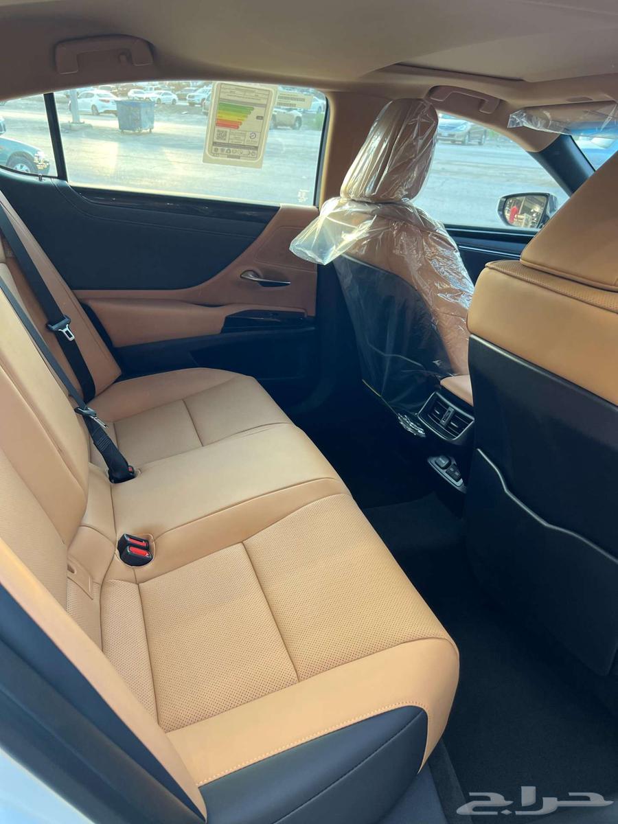 Lexus ES350 CA Premier 202563053116653057112