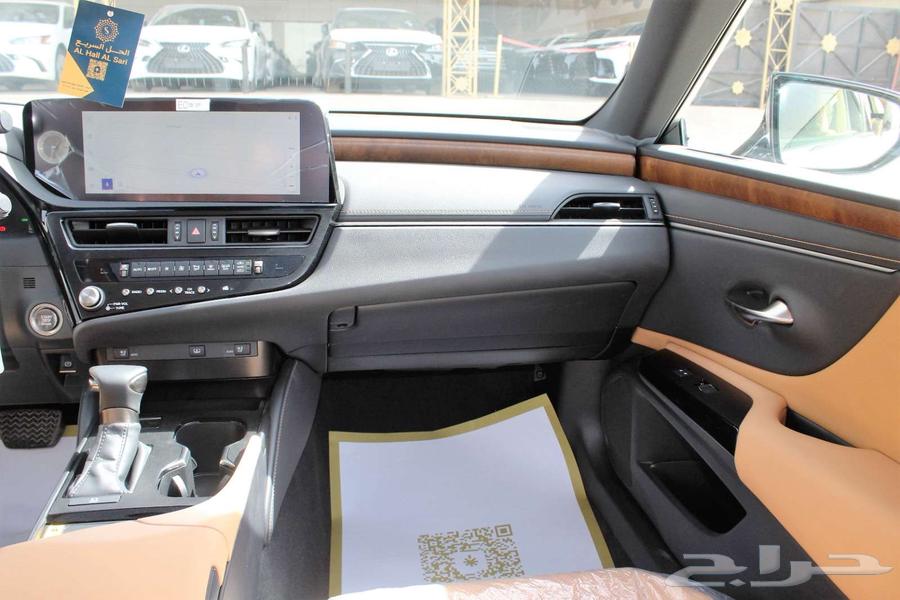 Lexus - ES350 CC Plus-2025-Gulf-Radar-Panoramic Opening...63050247467393113