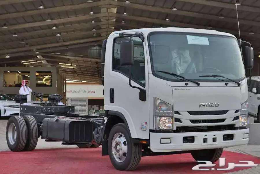 Isuzu Dina Chassis 13-ton and 7.5-ton, 6-ton and 5-ton, and 4-ton 2024 Saudi Arabia lowest price63052711297409111