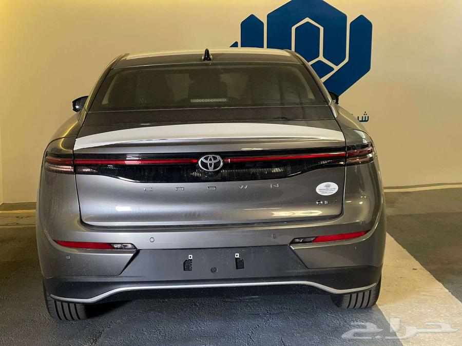 Toyota Crown Premium 202563051038535681113