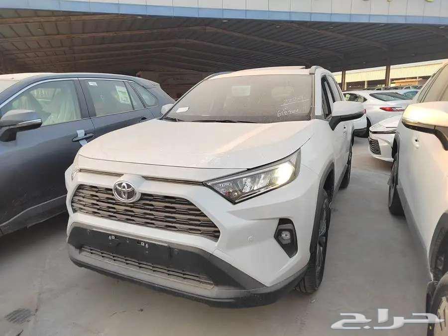 Toyota RAV4 2025 XLE Gasoline63050252709891113
