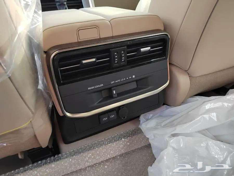 Toyota Land Cruiser GXR4 Gasoline Saudi Cash and Installments 202463050252696451112