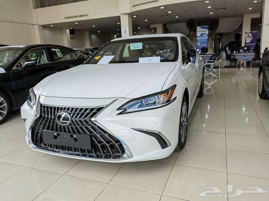 عرض خاص لعملاء الكاش لكزس اي اس 250 بنزين موديل 202563051069449473113