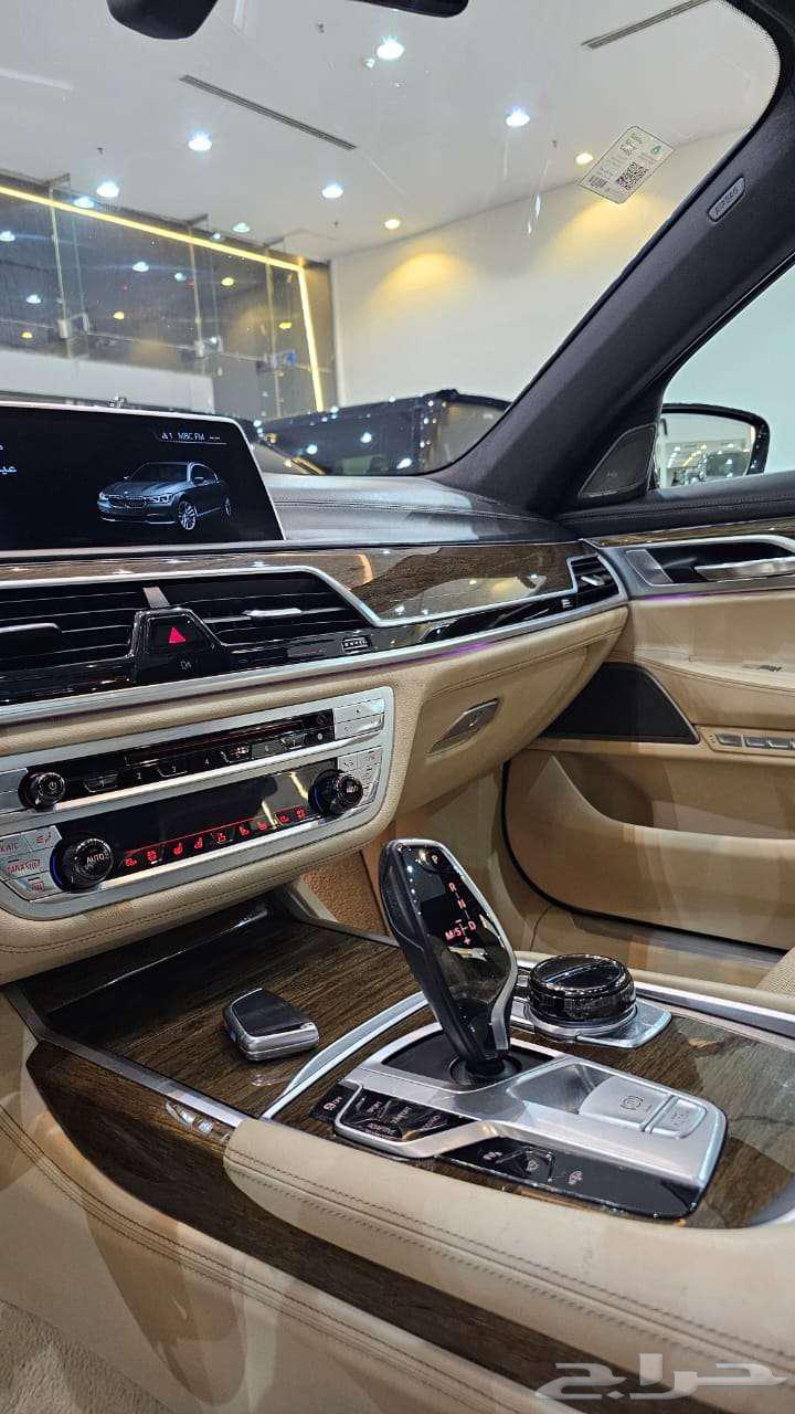 بي ام دبليو 740li موديل 201663048047417346114