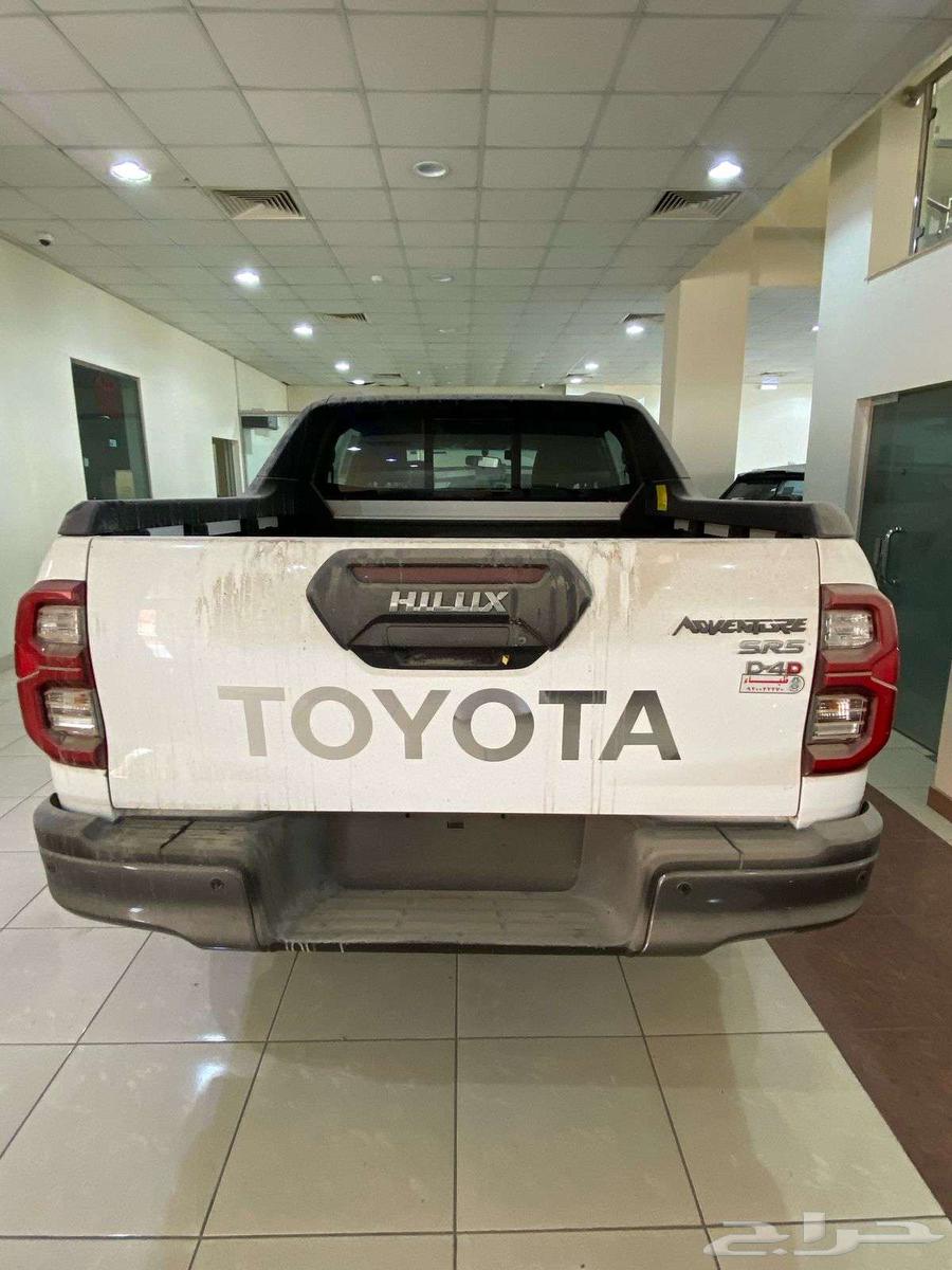 تويوتا هايلكس دفنشر فل كامل موديل 202463046064509955113