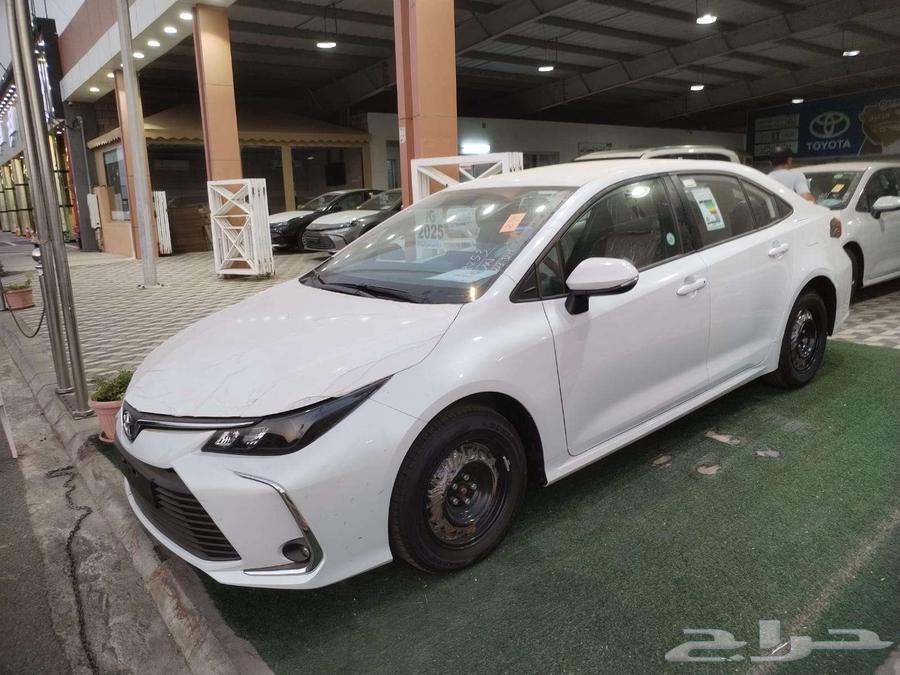 تويوتا كورلا استندر ماكينه 2000 سي طيس موديل 202563046064536449111