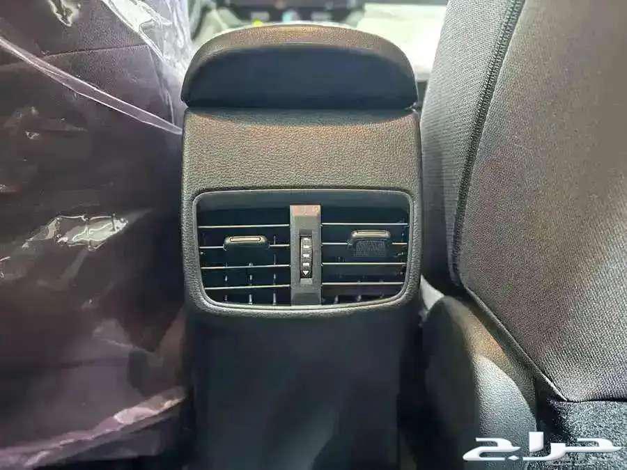 Toyota Corolla Standard 2.0 Model 202563012071745537113