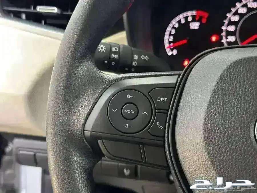 Toyota Corolla Standard 2.0 Model 202563012071745537112