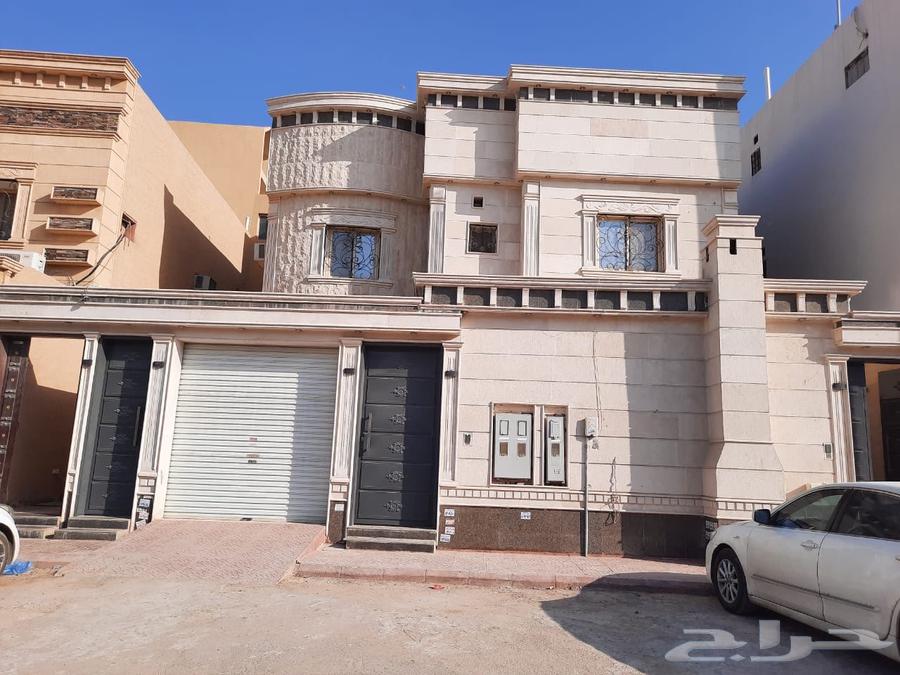 For sale: a villa with three apartments63012954168195111