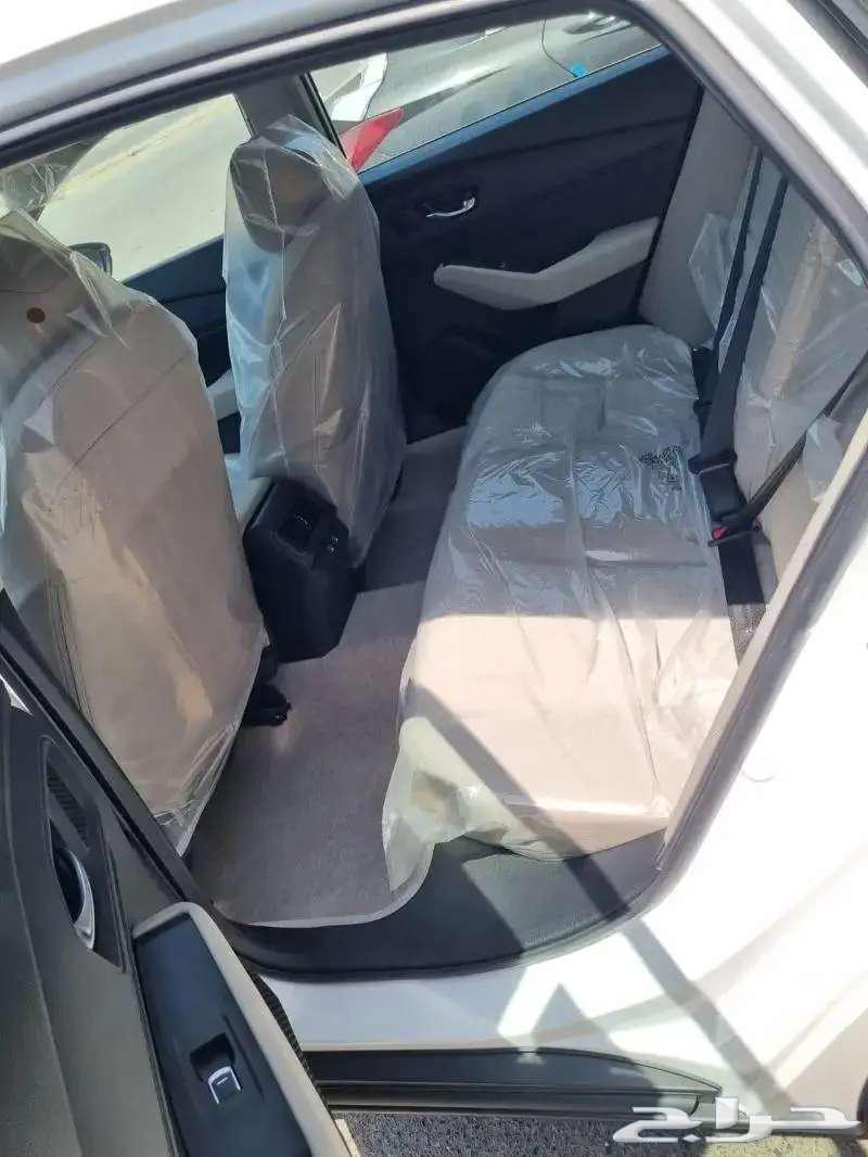 Honda Accord EX 2024 model, cash and lease-to-own available.63040995326722112