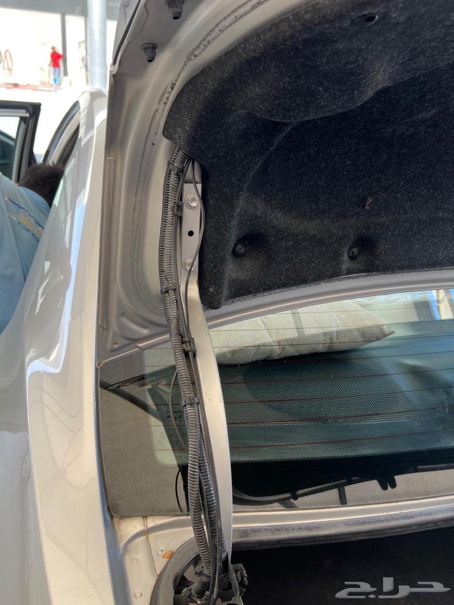 Silver 2018 Toyota Corolla63040183265155111