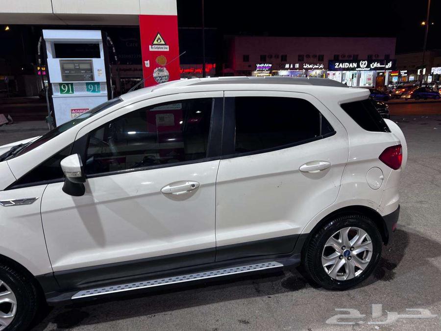 The Ecosport car is in excellent condition63040576714881112