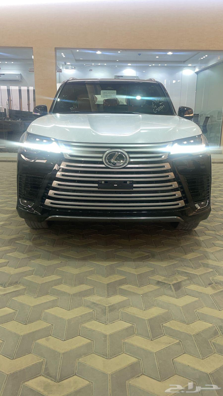 لكزس LX 600 BB السعر بالضريبة (( 588800))63114412597121110