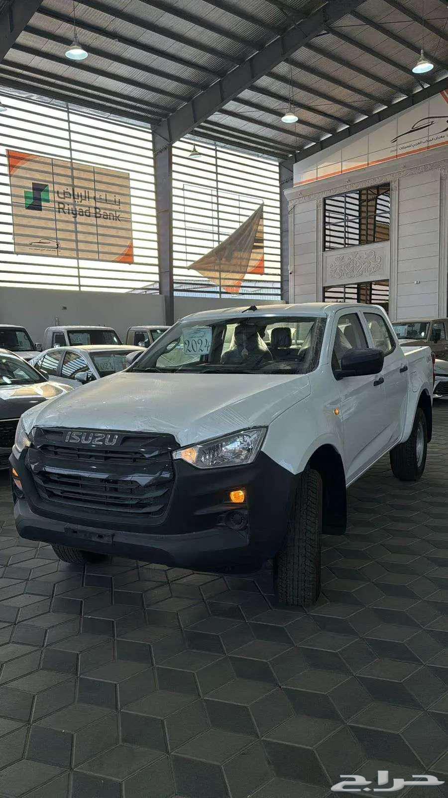 Isuzu D-MAX GMMT Double Cab Gulf 2025-8800063031466722817113