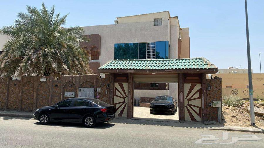 فيلا بحي الراشدية بمكة المكرمة موقع مميز جدا63012481461251111