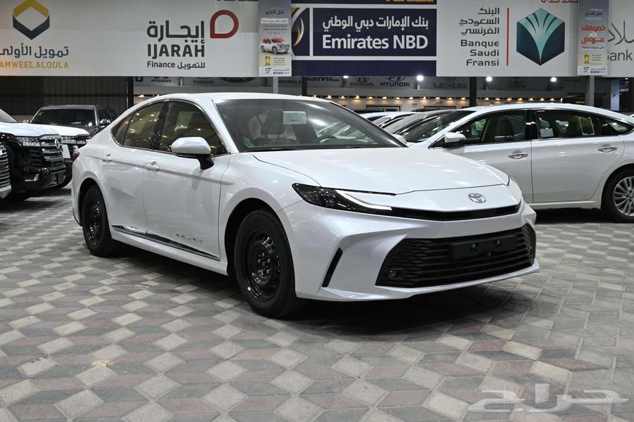 Toyota Camry Standard TIS in cash and installments63036454450690112