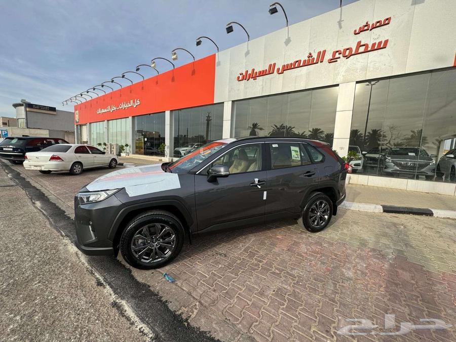 تويوتا راف فور نص فل XLE 202563036845441923112
