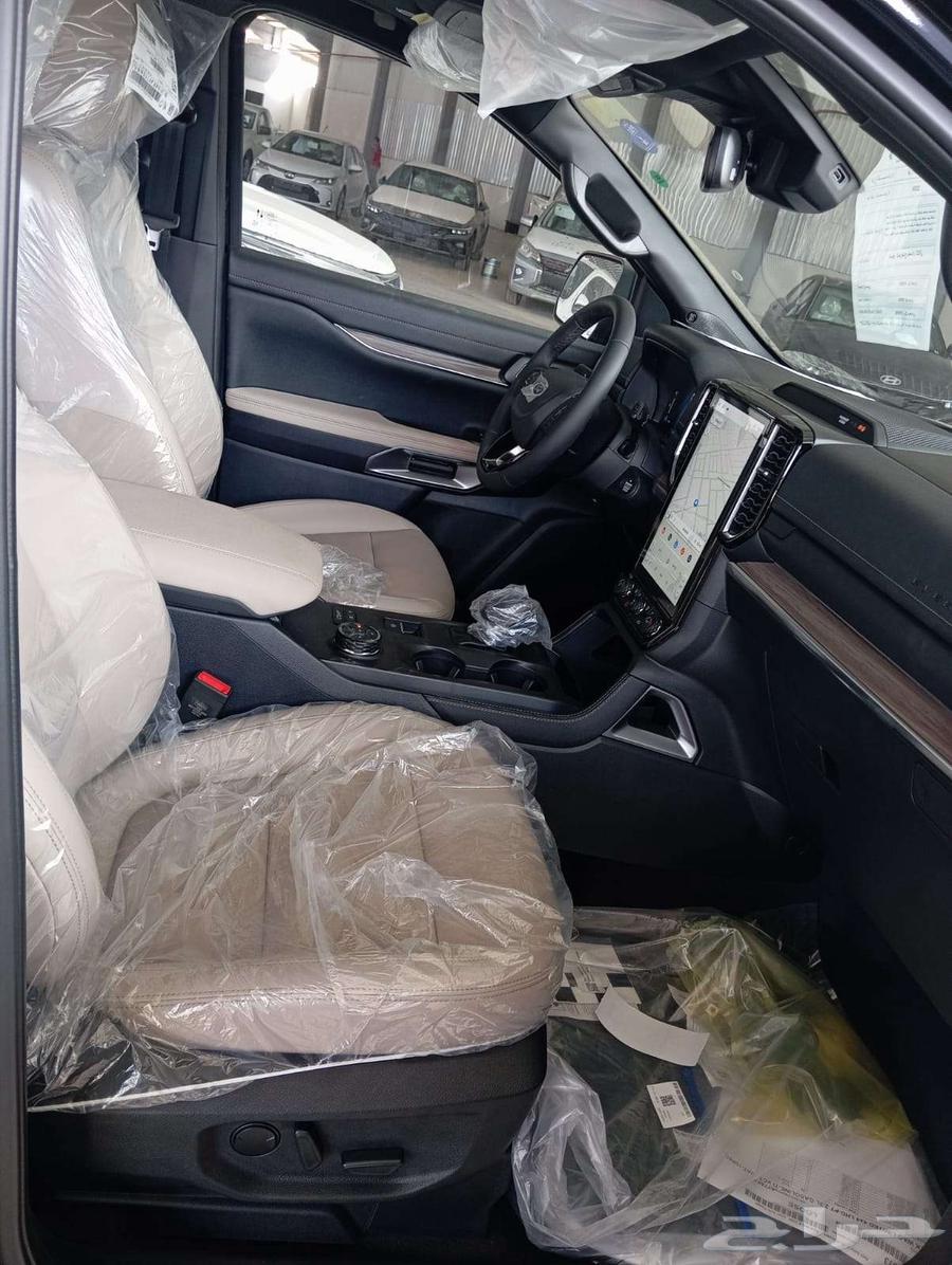 Ford Everest Limited Full 2024 at the lowest prices63031471176195114