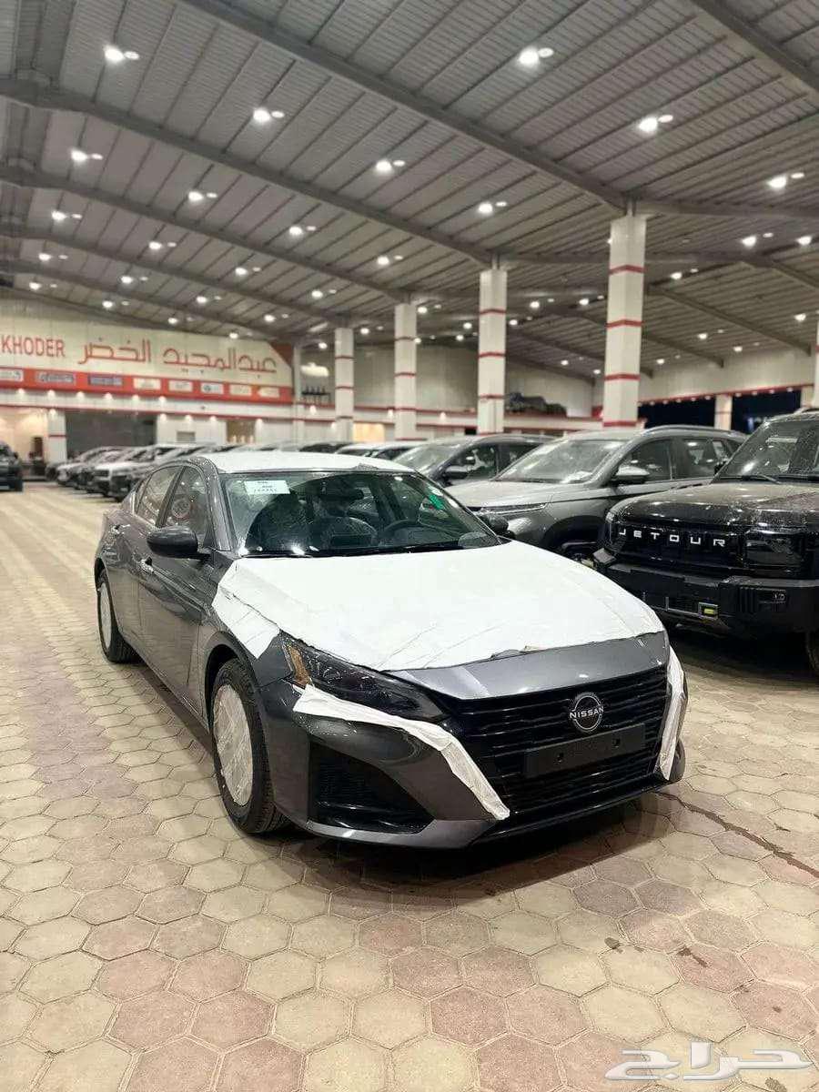Nissan Al-Tima Standard and Full Model 202563031877823362111