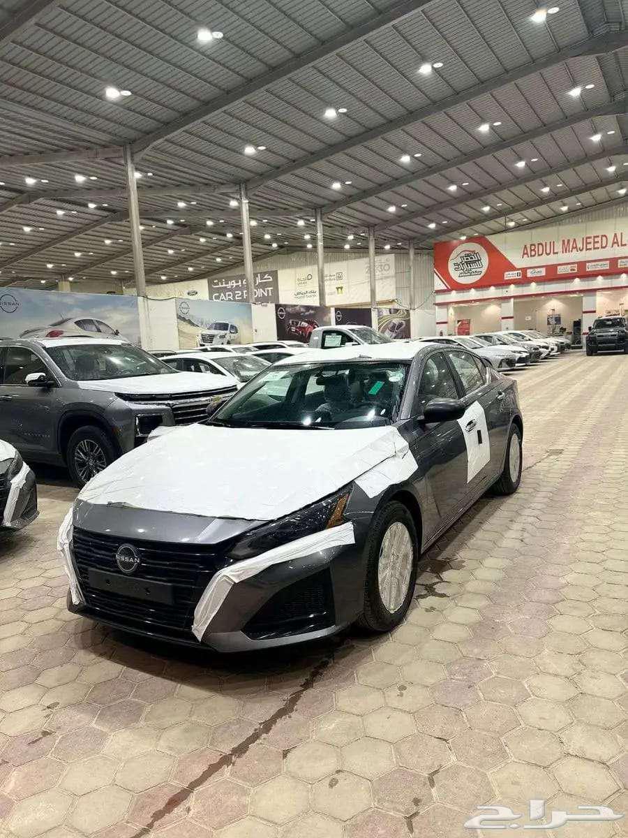 Nissan Al-Tima Standard and Full Model 2025630318778233621127